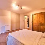 Holiday home Les Dames *