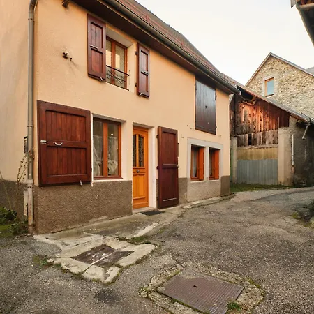 Holiday home Les Dames *